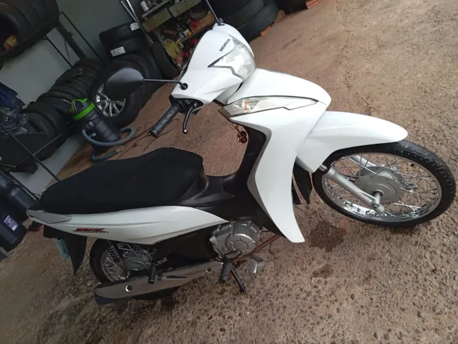 Honda Biz - excelente estado