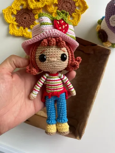 Boneca moranguinho