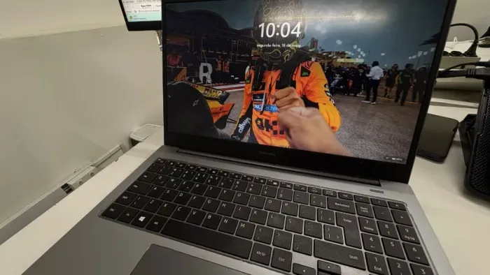 Notebook Samsung Book i5 11ª Geração, SSD e 8GB RAM - Excelente estado