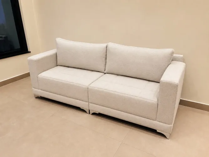 Sofá Fixo Estilo Europeu em Linho Soft - 2 Metros