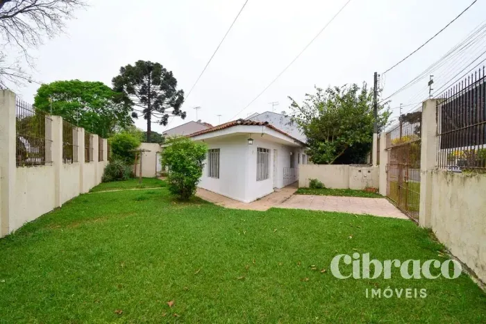 Casa Comercial no Jardim das Américas com 9 salas de 164,80m²