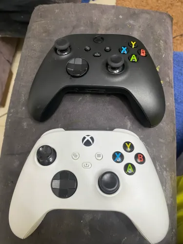 xbox series s + dois controles + gta vi comprado + fc 26