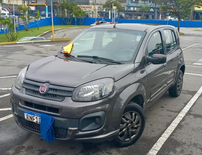 Fiat Uno Attractive 1.0 EVO Fire Flex 8V 5P 2021