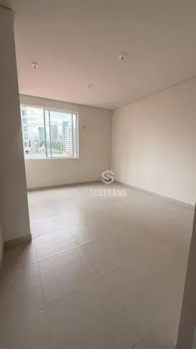 Sala Comercial com 41 m² por R$ 3.898/mês em excelente empresarial na Av. João Câncio Man