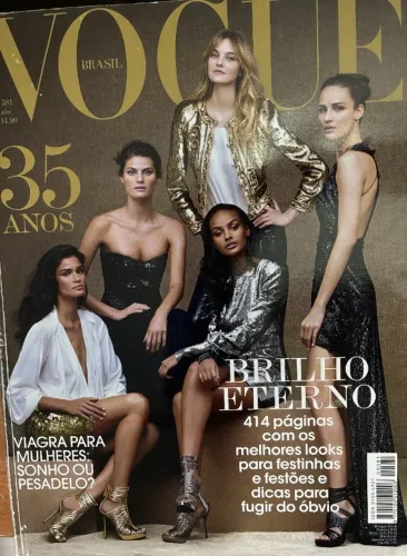 Revista Vogue Brasil - "Brilho Eterno" - Aniversário de 35 anos