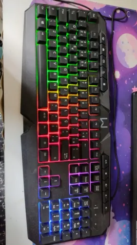 Teclado gamer Warrior Air Drop TC304, padrão ABNT2