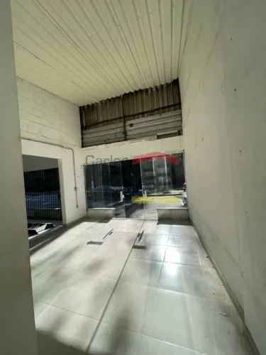 Loja 75m2 no Horto Florestal