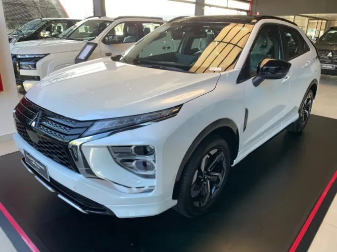 Mitsubishi Eclipse Cross HPE-S 1.5 16V 165cv Aut. 2027