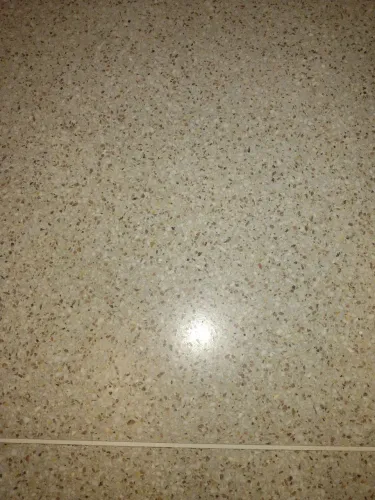 PISOS DE GRANITINA