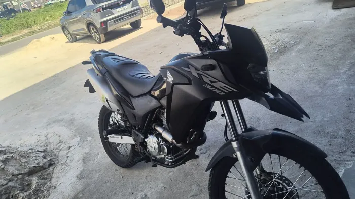 Xre300 mas barata do recife 19 mil