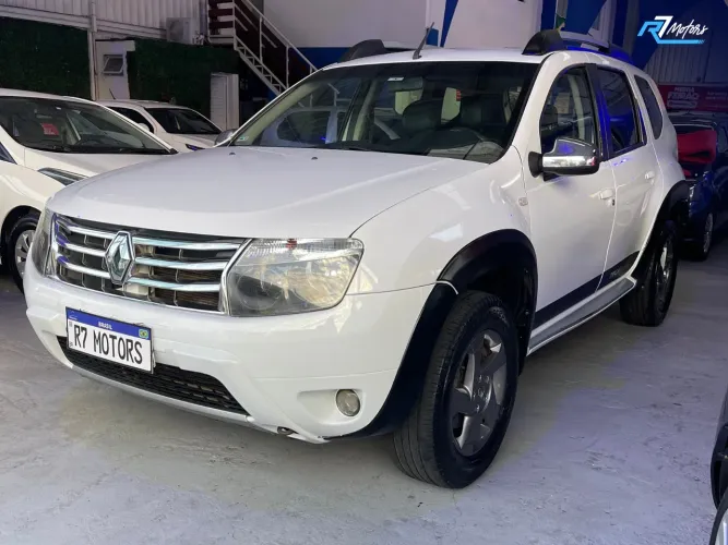 Renault Duster Dynamique 2.0 Hi-flex 16V Aut. 2014