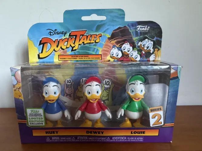 Os três patinhos Disney marca Funko