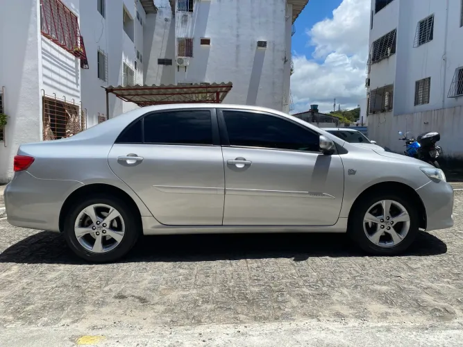 Toyota Corolla XEI 2.0 Flex 16V Aut. 2013