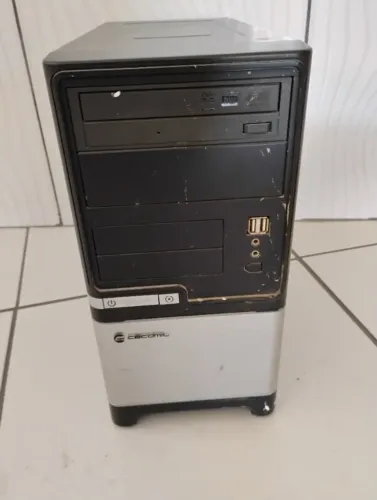 Computador, conformes com as fotos + INF. na descrição do anuncio.