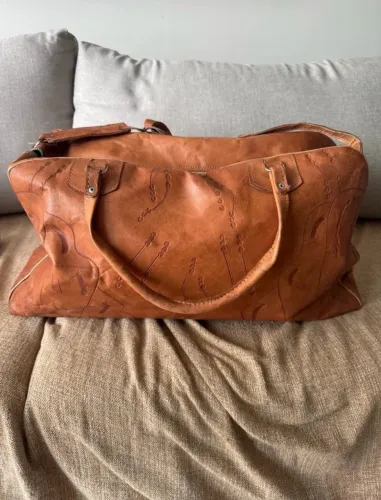 Bolsa em couro caramelo $200 pra pegar hoje