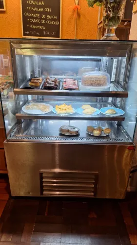 Vitrine refrigerada 1,20cm - excelente estado