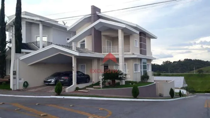 Casa com 3 quartos à venda, 210 m² por R$ 1.500.000 - Condomínio Residencial Mantiqueira -