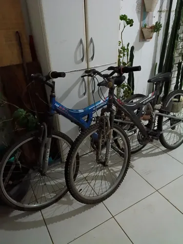 ? OPORTUNIDADE! 2 BIKES POR APENAS R$ 420 AS DUAS! ?