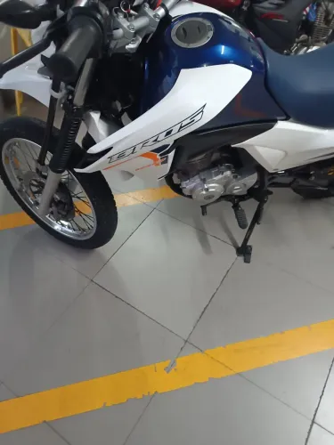 Moto para pessoas exigente estado d zera 