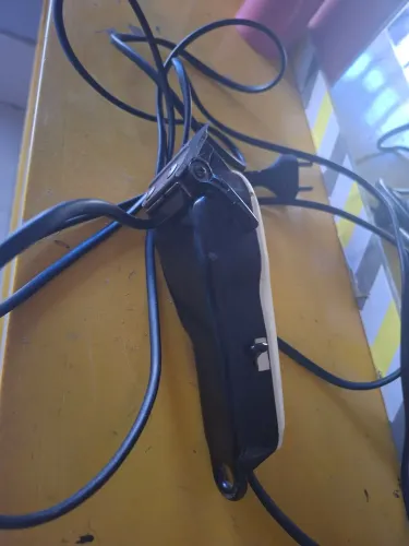 Máquina de corte cabelos