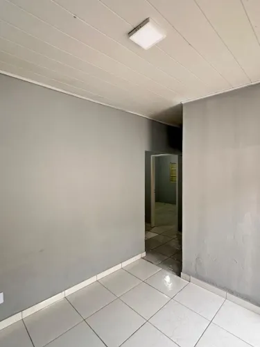 Alugo apartamento