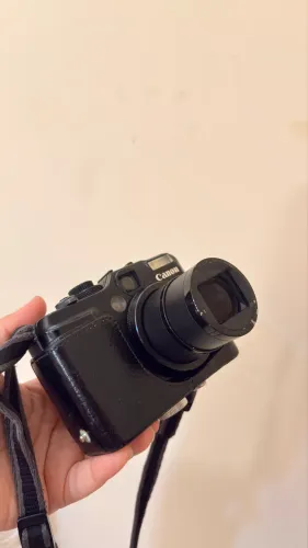 Canon powershot G10