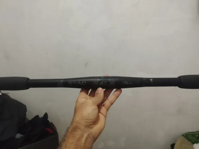 Guidão Truvativ Stylo - super leve 