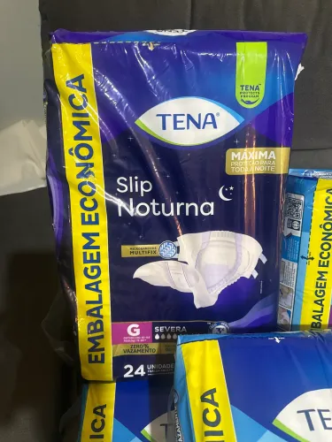 Vendo 5 pacote de fralda 24 unidade em cada pacote
