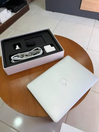 Computador MACBOOK Processador I5