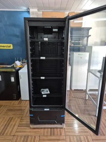 Expositor Novo na caixa 400 litros