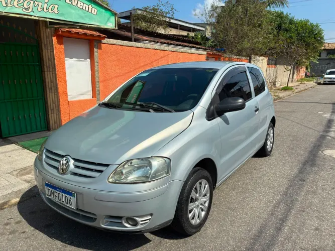 Volkswagen Fox Plus 1.0mi/ 1.0mi Total Flex 8V 3P 2004