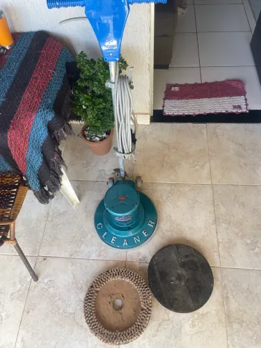 Enceradeira cleaner cl350