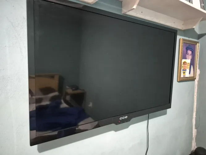 TV LED FULL-HD 39" - CCE