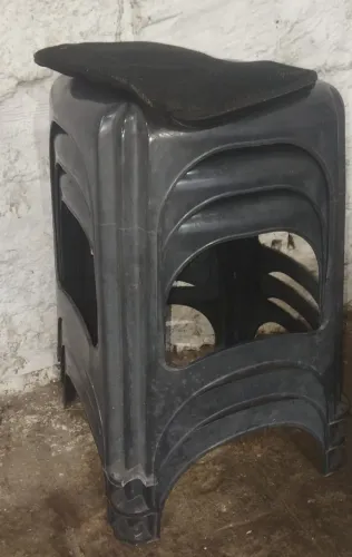Bancos de plásticos seminovos