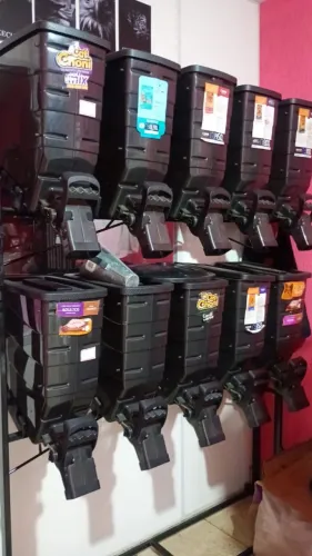 Dispenser de ração 