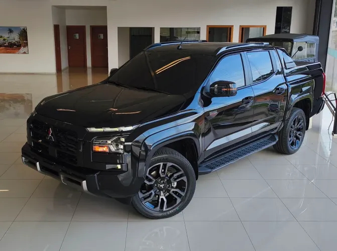 Mitsubishi TRITON Katana 2.4 CD 4X4 TB Diesel Aut. 2027