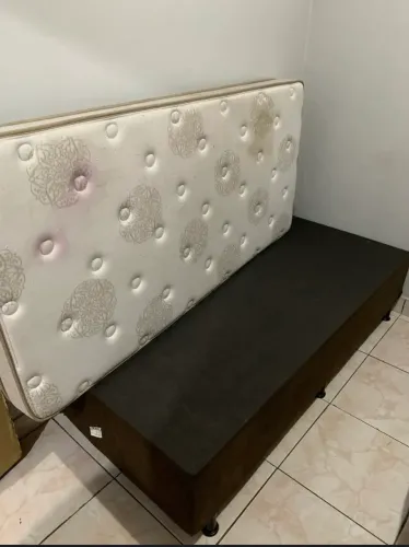 Cama de solteiro