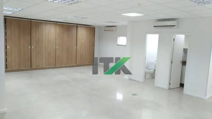 Sala para alugar, 88 m² por R$ 6.900,00/mês - Centro - Balneário Camboriú/SC