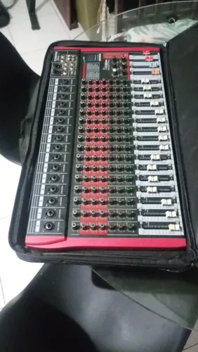 Mesa de som soundvoice