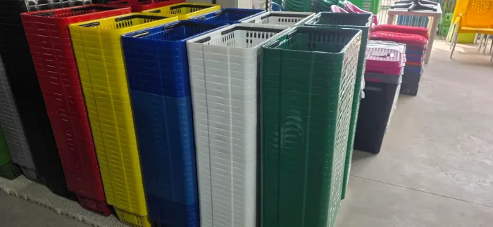 Cestas plasticas varias cores novas pronta entrega