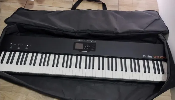 Studiologic SL88 Studio MK1- Excelente Estado 