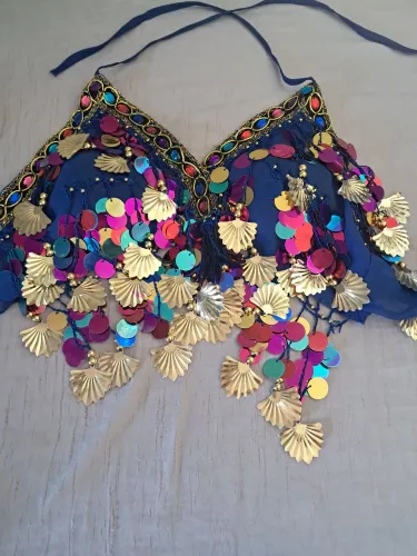 Conjunto de duas peças de dança do ventre