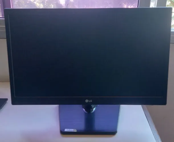 Monitor LG Flatron 20"