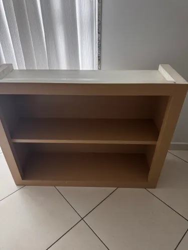 Estante suspensa