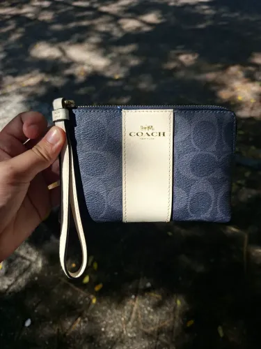 Carteira Coach New York Original - Azul.