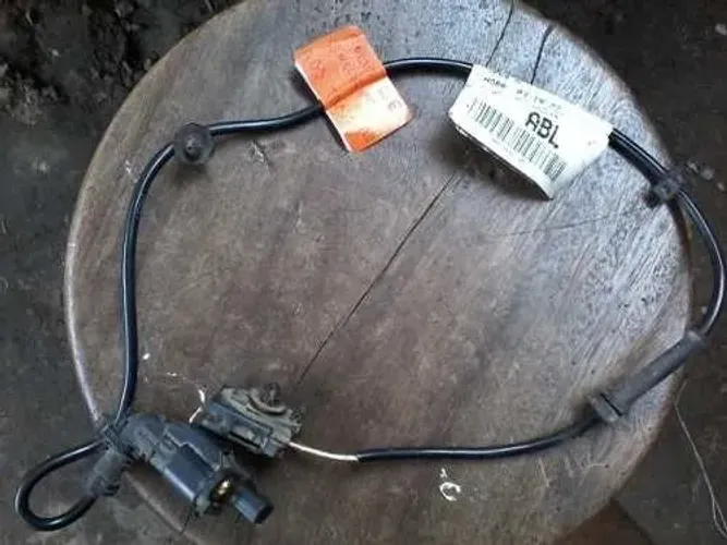 Sensor Abs Eixo Traseiro Esquerdo Ford Focus 2012 ... 6844
