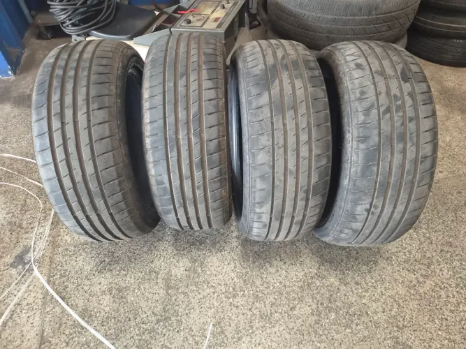 215/50 ARO 17
