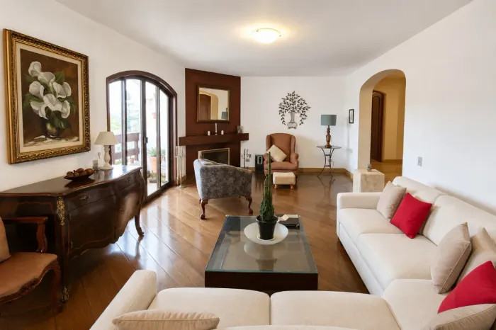 Apartamento para venda em Vila Madalena com 3 quartos, sendo 3 suítes, 224m²