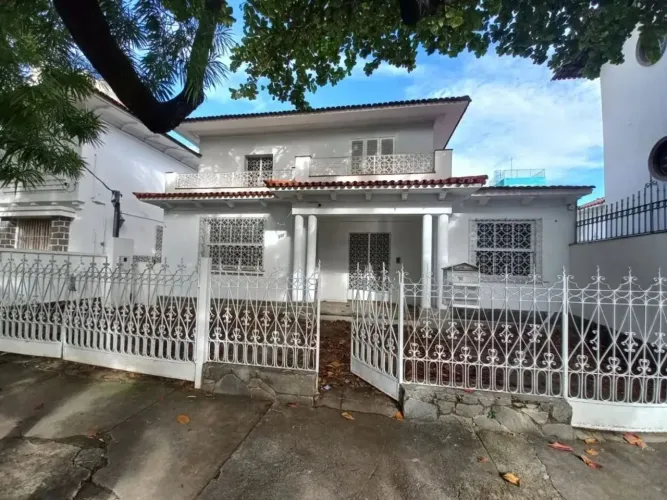 Venda - CASA COMERCIAL - BARRO PRETO Belo Horizonte MG