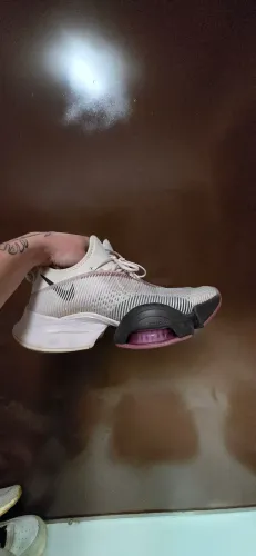 Tênis NIKE